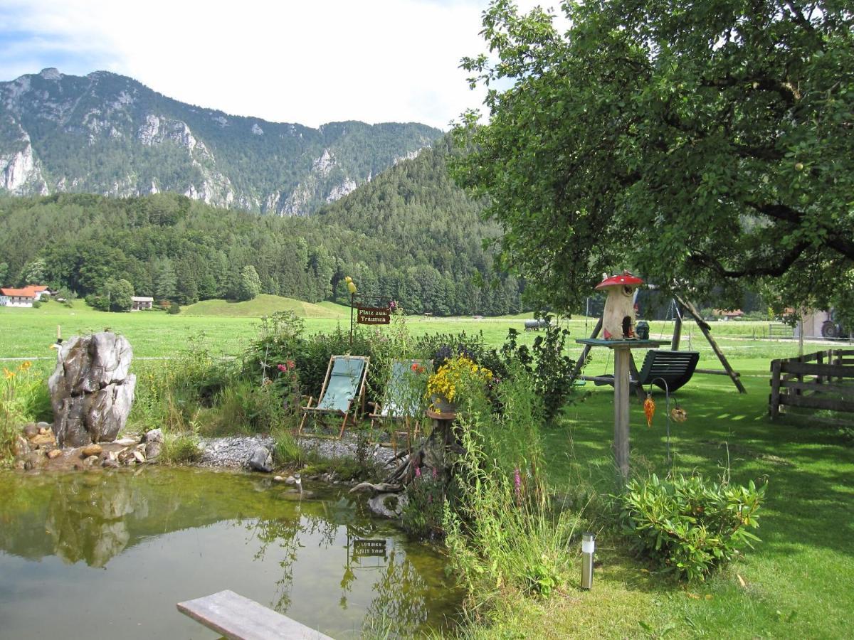 Hausernhof - Chiemgau Karte Инцел Екстериор снимка