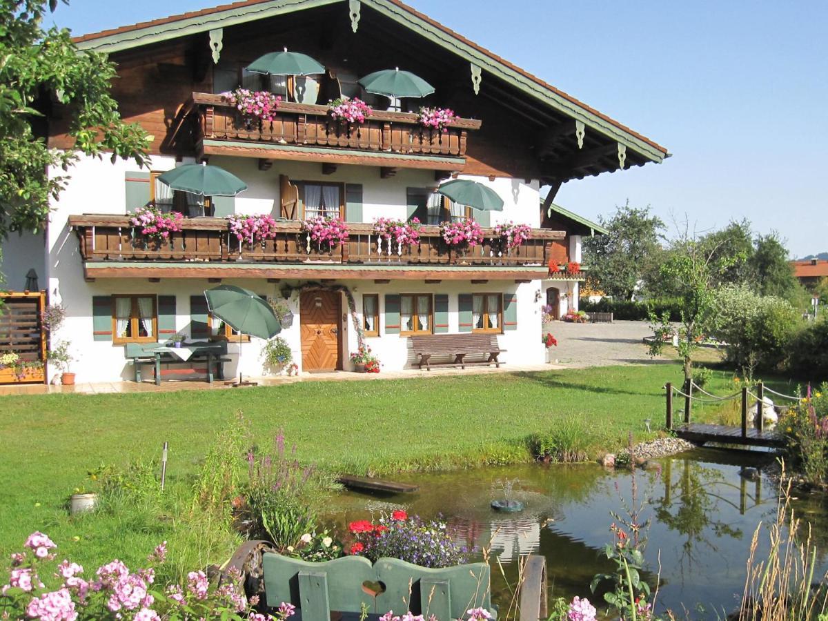 Hausernhof - Chiemgau Karte Инцел Екстериор снимка