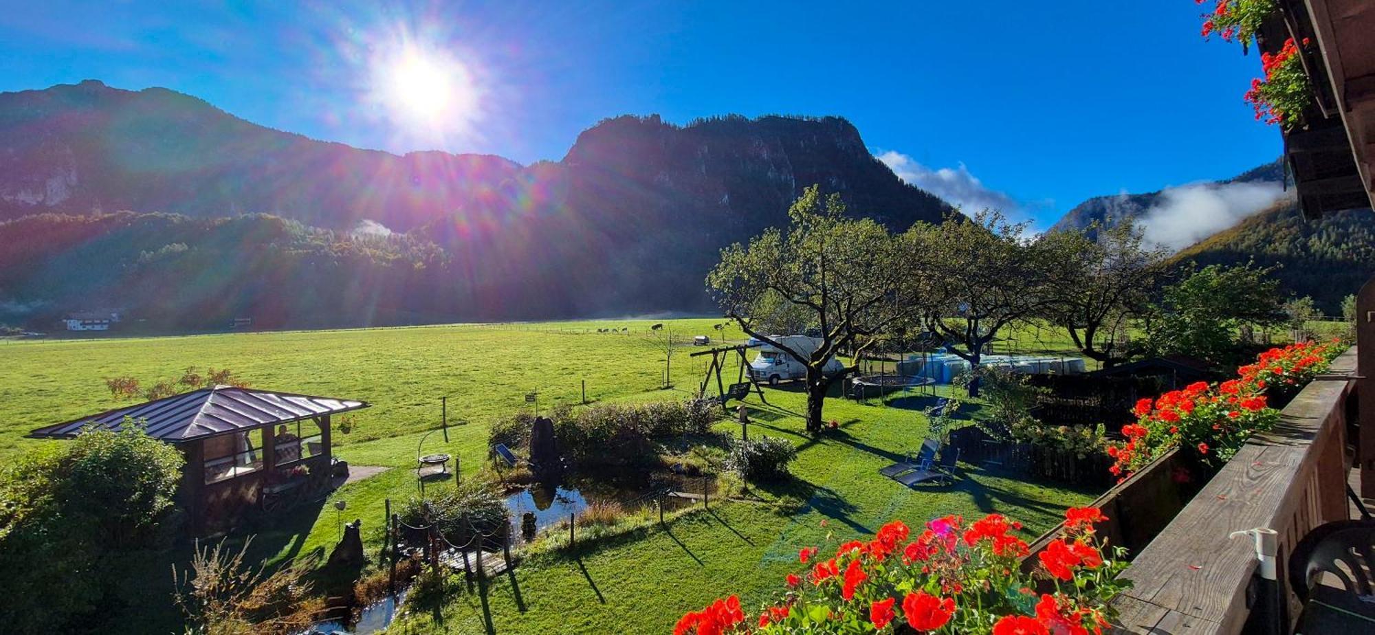 Hausernhof - Chiemgau Karte Инцел Екстериор снимка